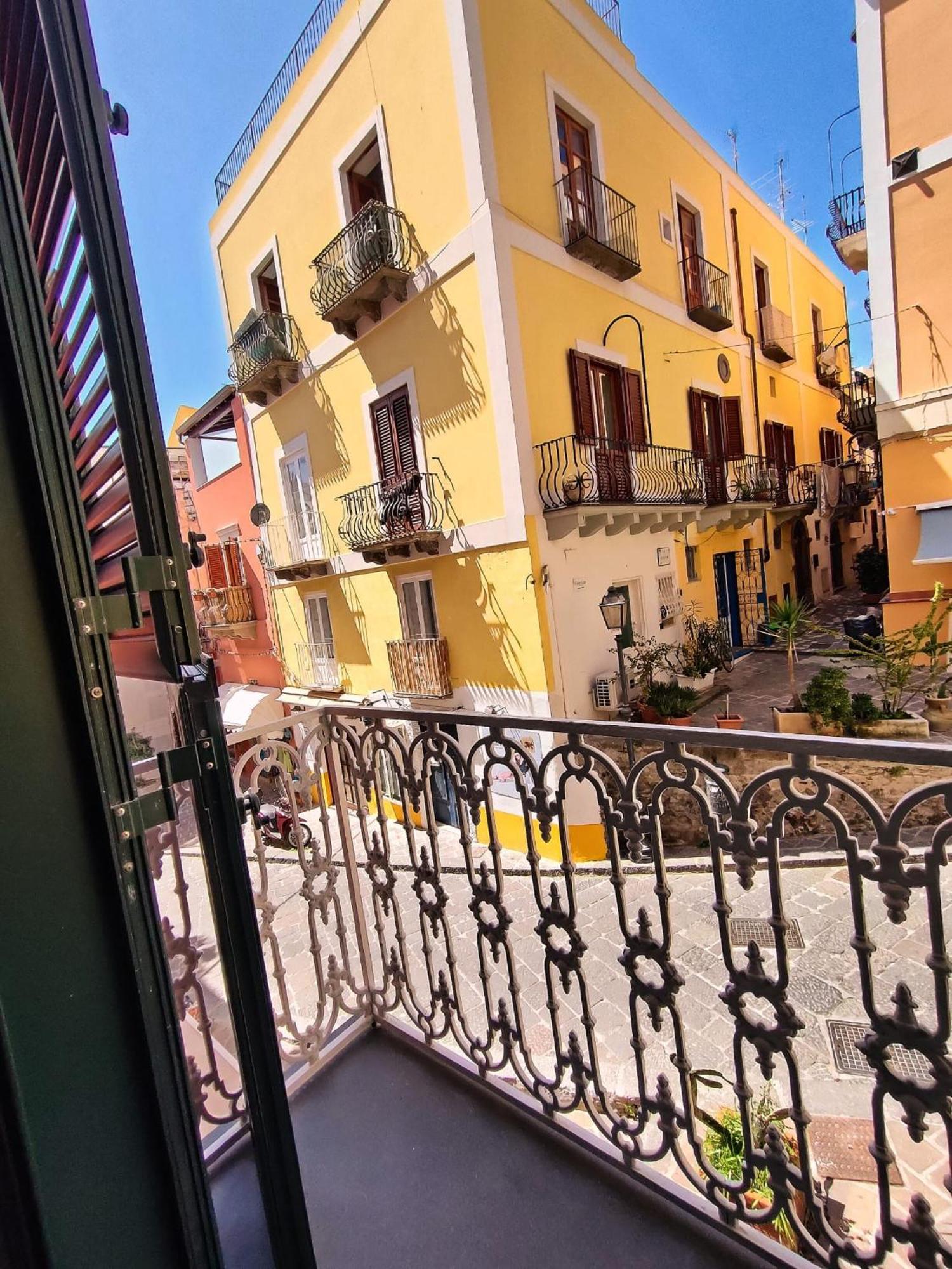 Lipari Suite B&B Екстер'єр фото